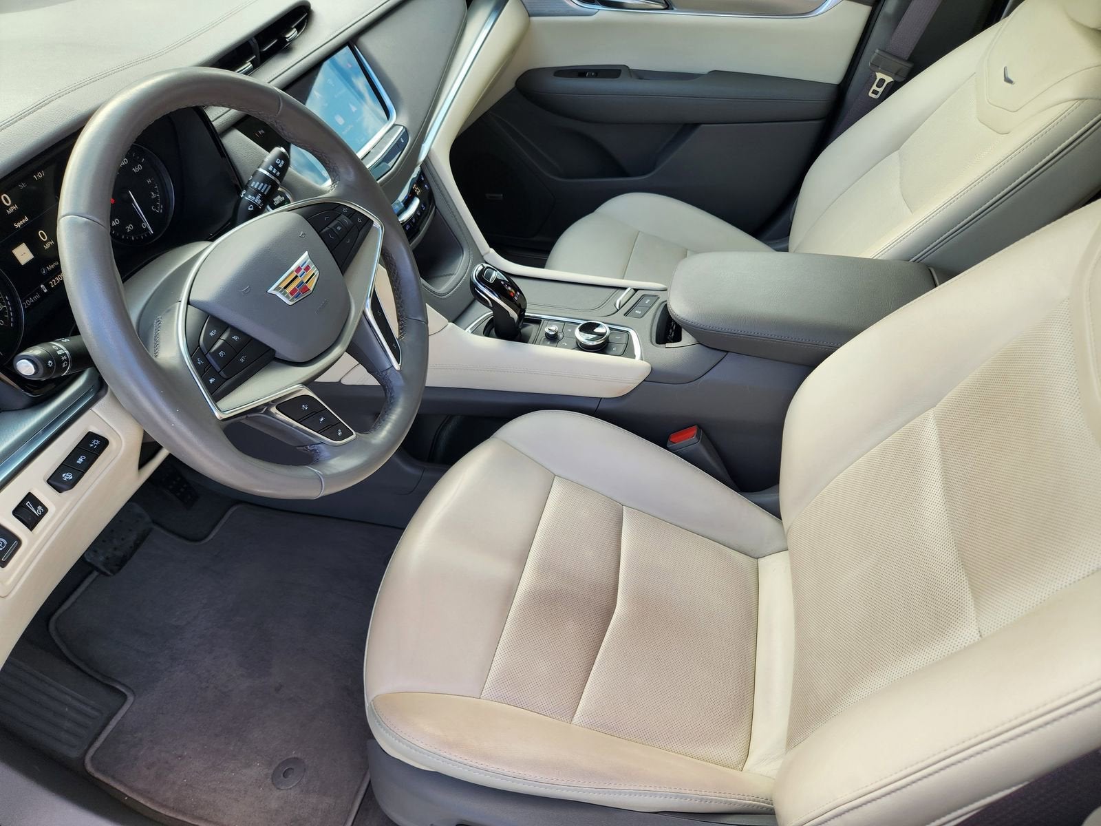 2023 Cadillac XT5 Premium Luxury