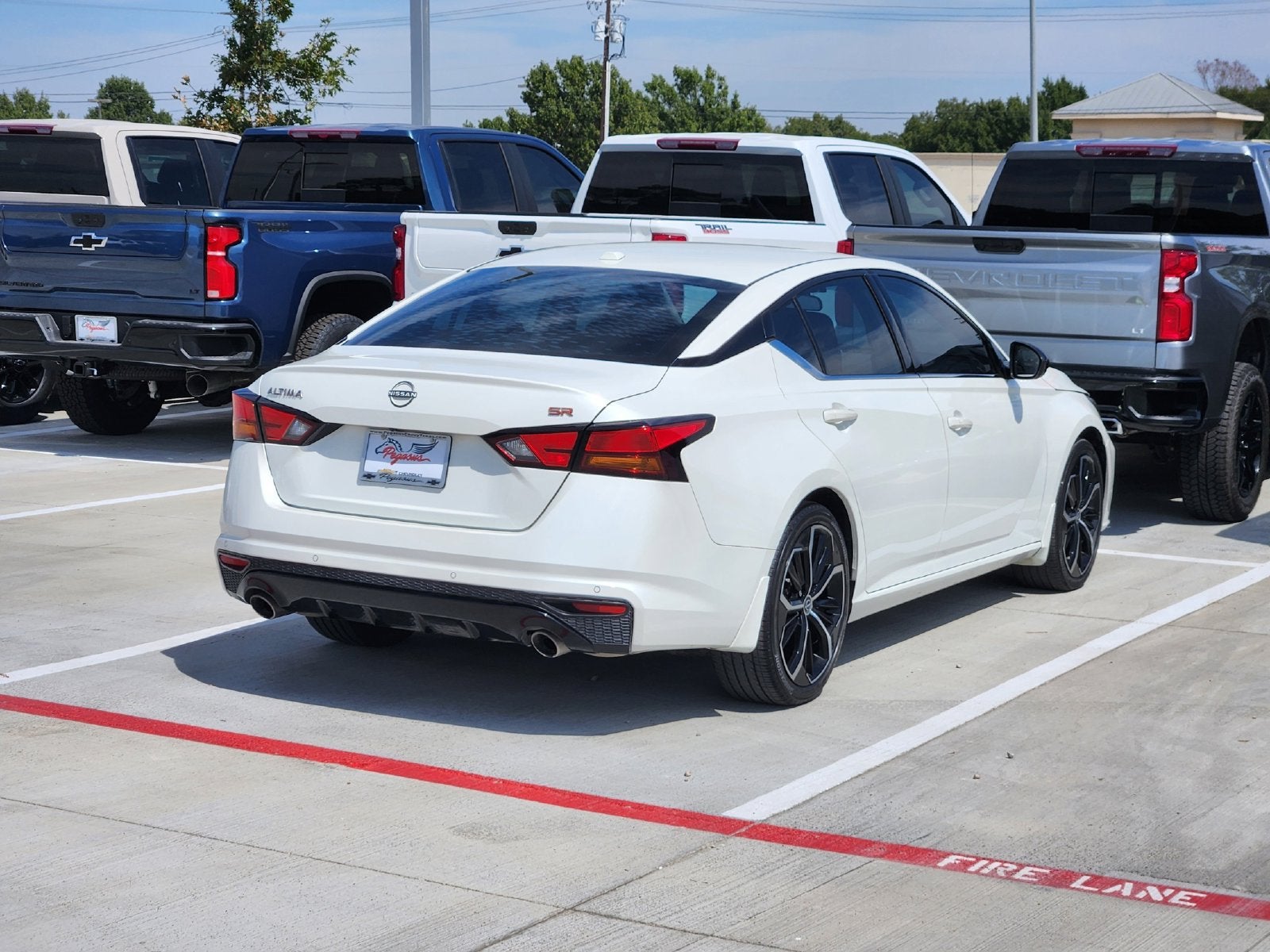 2024 Nissan Altima SR FWD