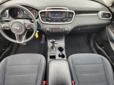 2017 Kia Sorento 3.3L LX