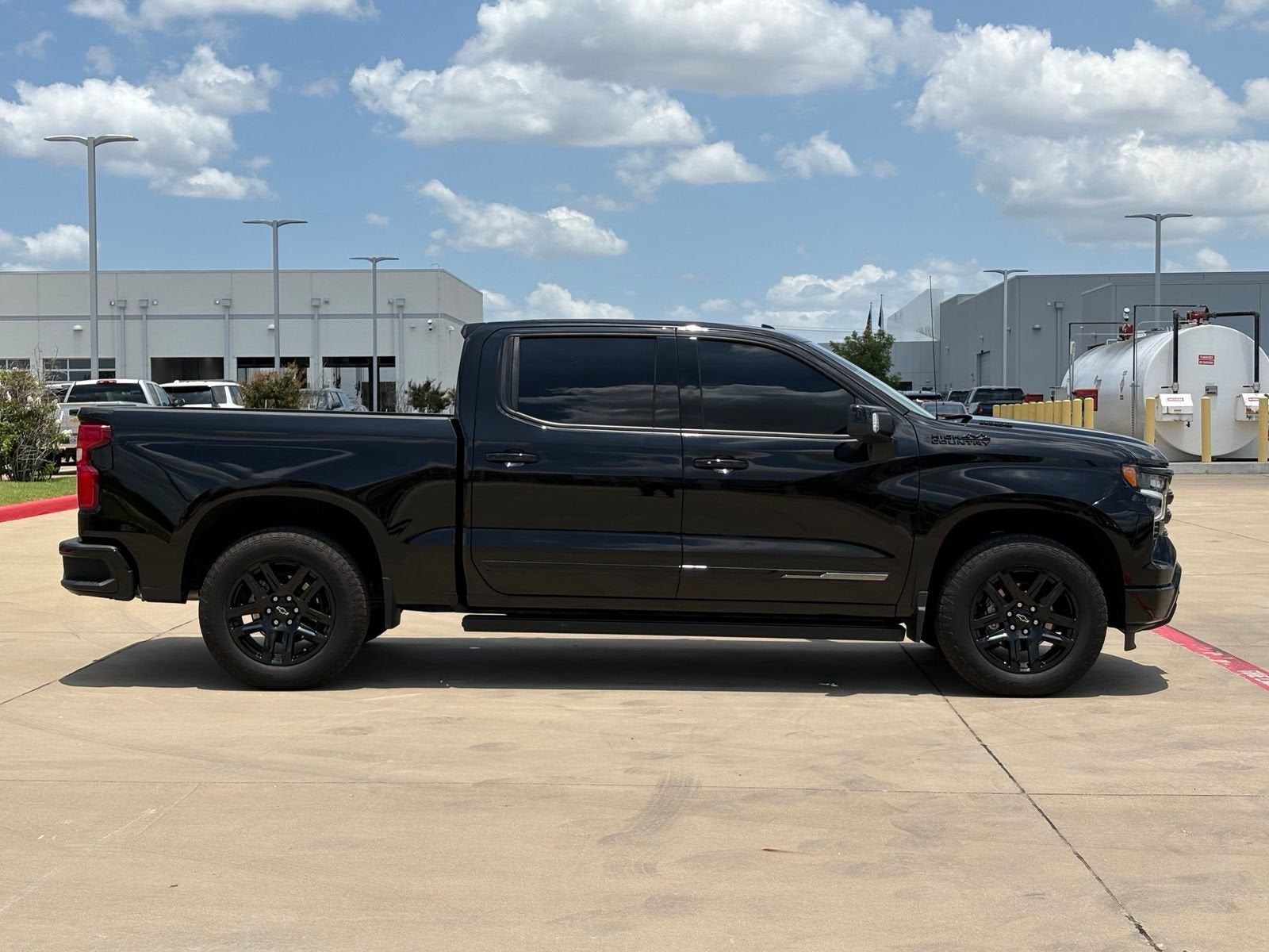 2025 Chevrolet Silverado 1500 High Country
