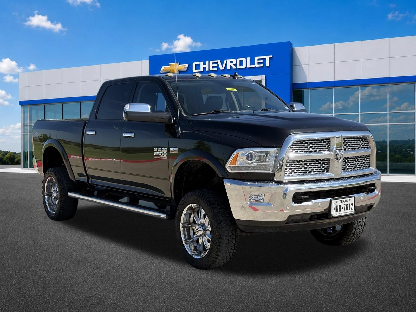 2018 RAM 2500 Laramie Crew Cab 4x4 6'4" Box