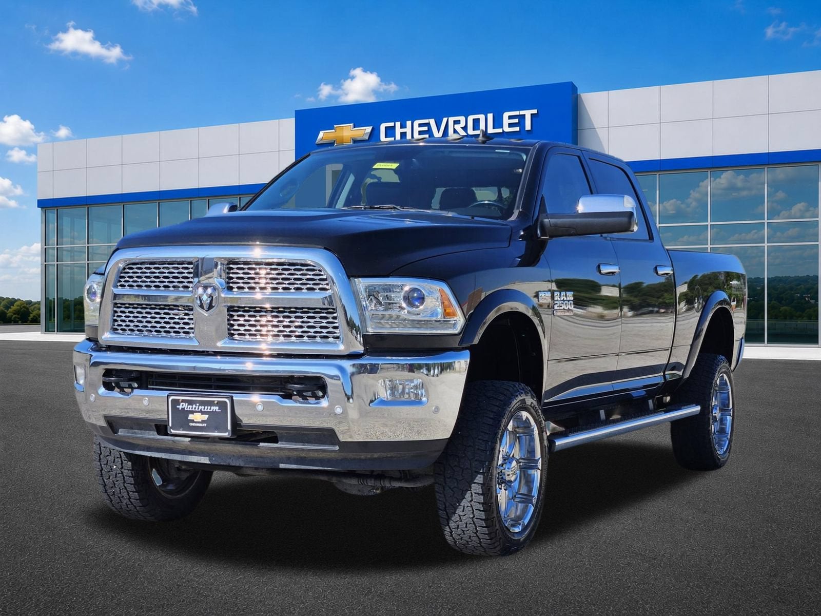 2018 RAM 2500 Laramie Crew Cab 4x4 6'4" Box