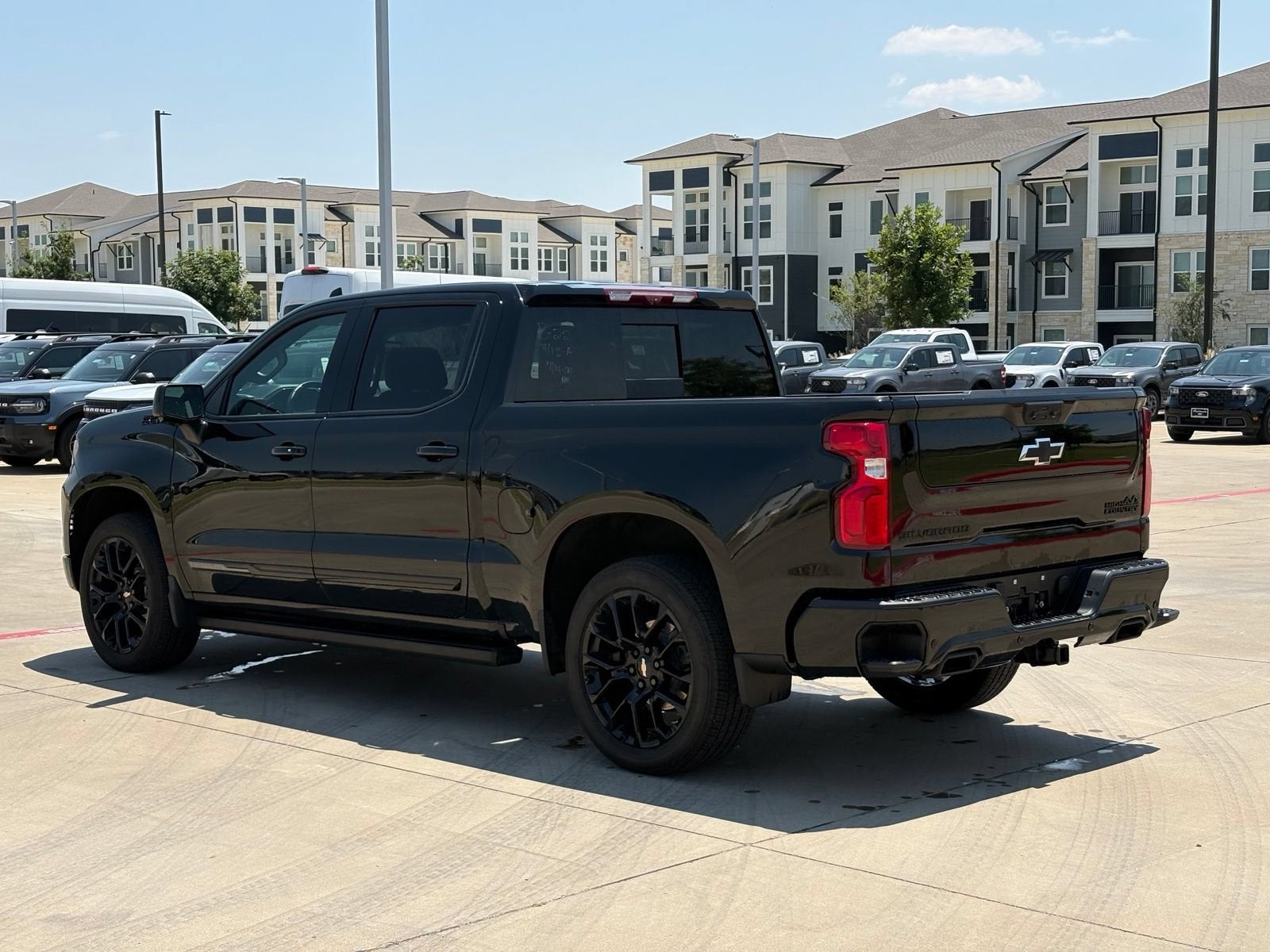 2025 Chevrolet Silverado 1500 High Country