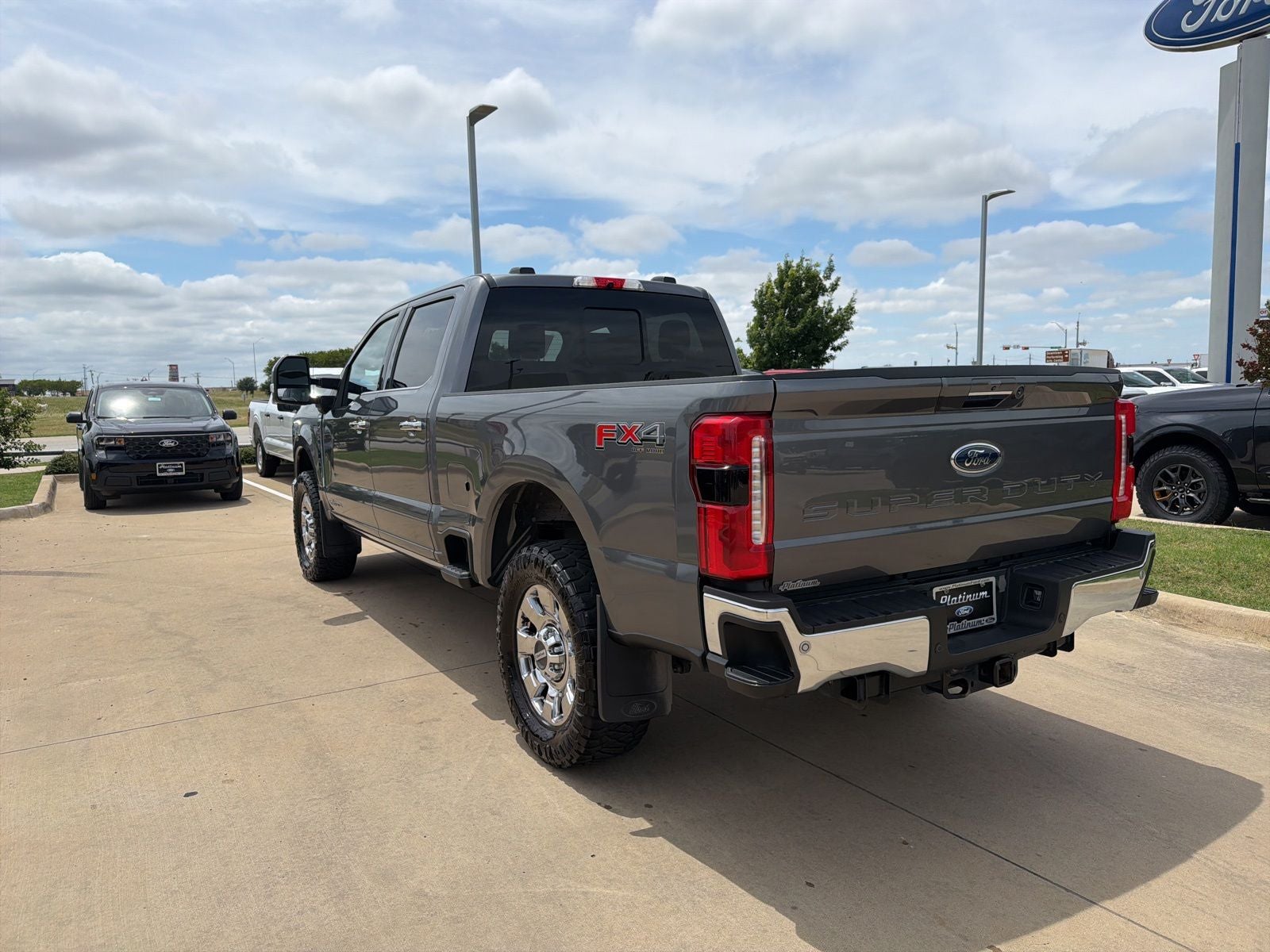 2023 Ford F-250SD Lariat