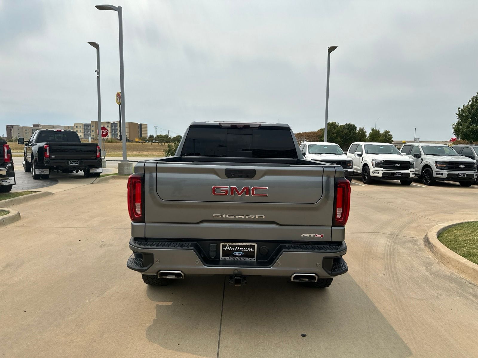 2021 GMC Sierra 1500 AT4