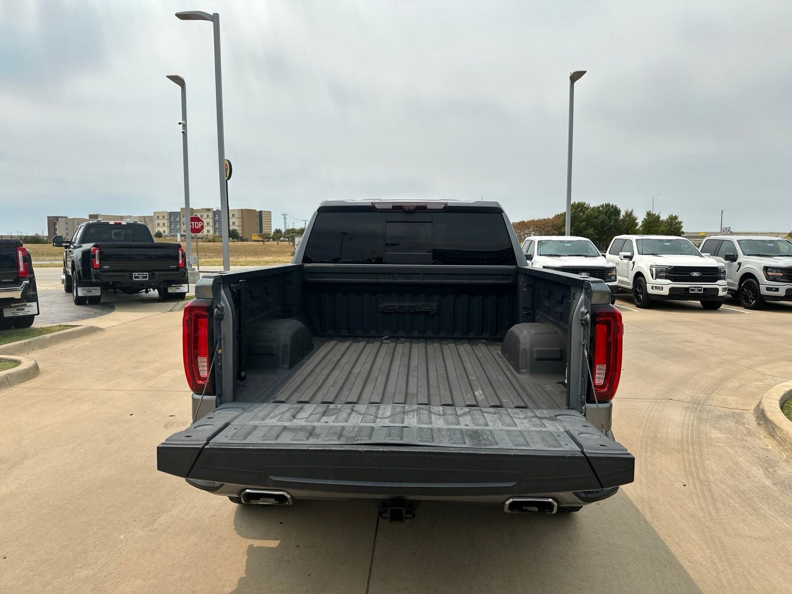 2021 GMC Sierra 1500 AT4