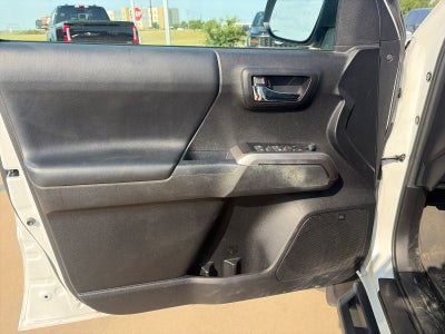2021 Toyota Tacoma Limited V6