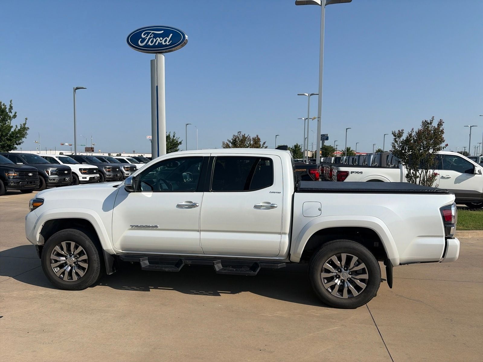 2021 Toyota Tacoma Limited V6