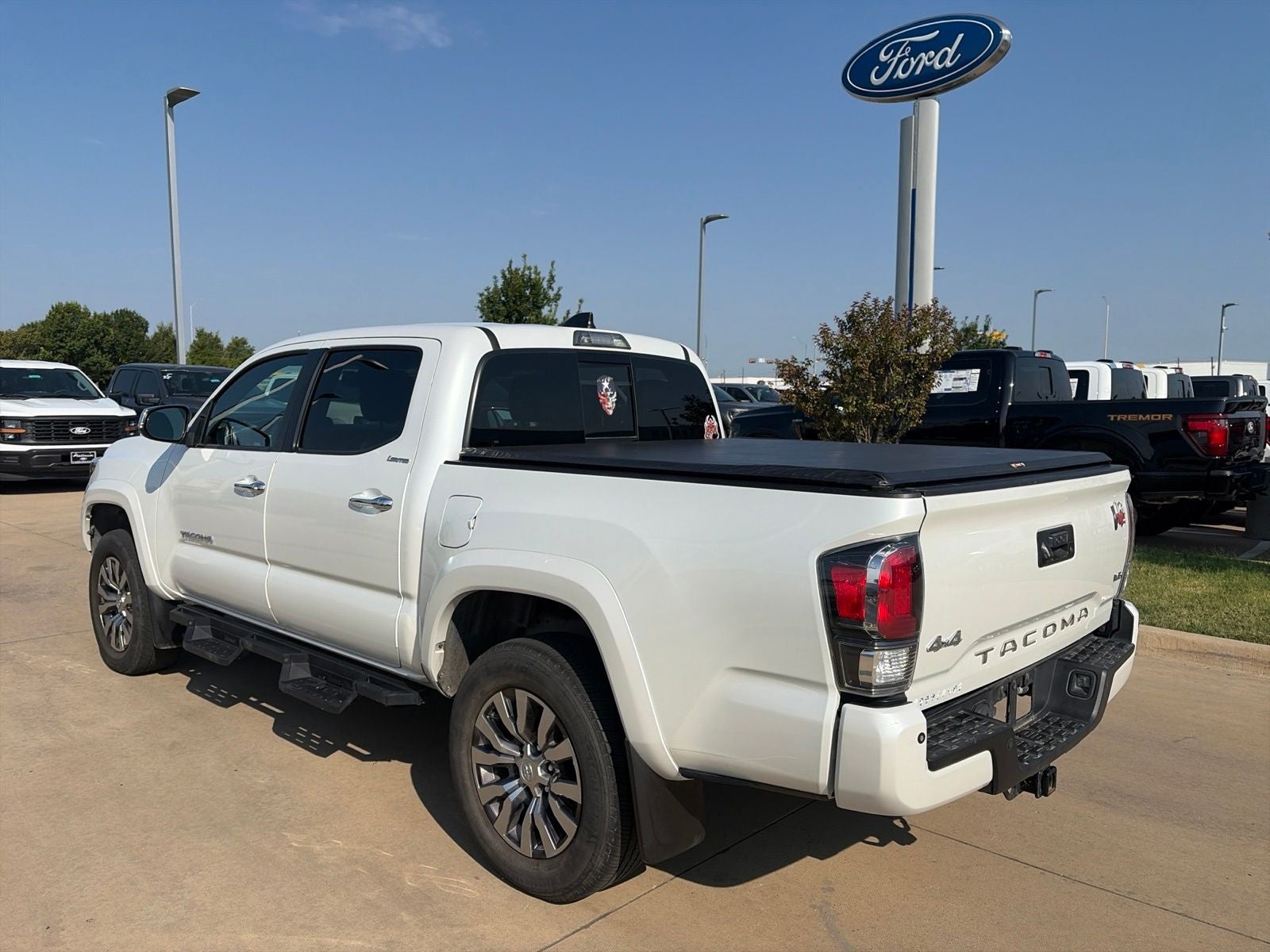 2021 Toyota Tacoma Limited V6