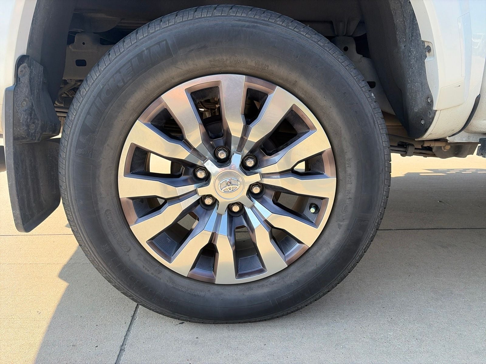 2021 Toyota Tacoma Limited V6