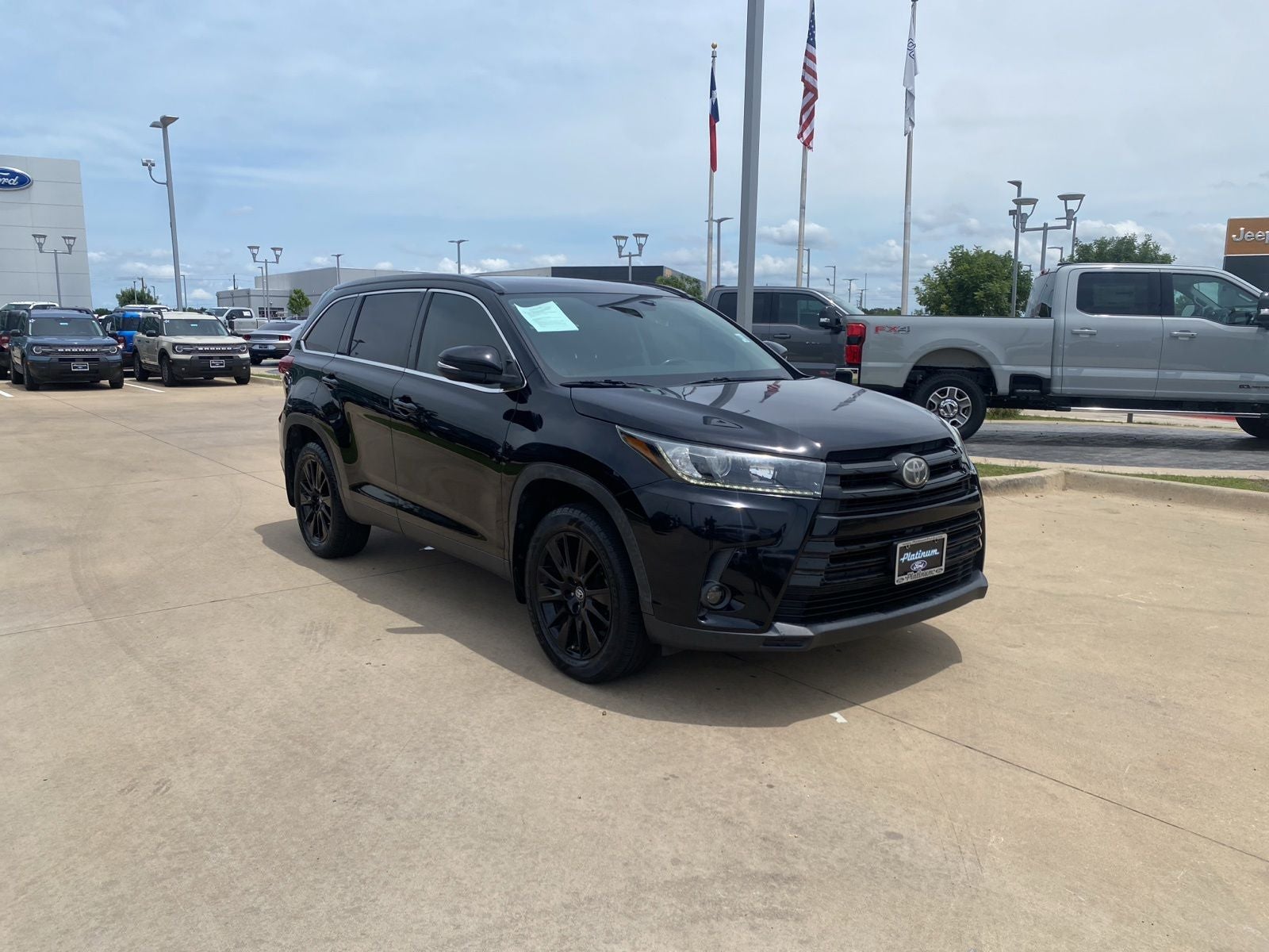 2019 Toyota Highlander SE